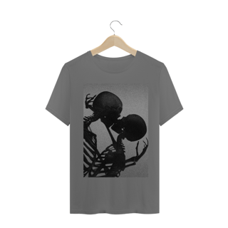 Nome do produto CAMISA COM 2 ESQUELETOS SE BEIJANDO