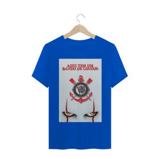 Nome do produto Camiseta Aqui tem um Bando de Loucos