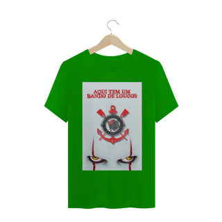 Nome do produto Camiseta Aqui tem um Bando de Loucos