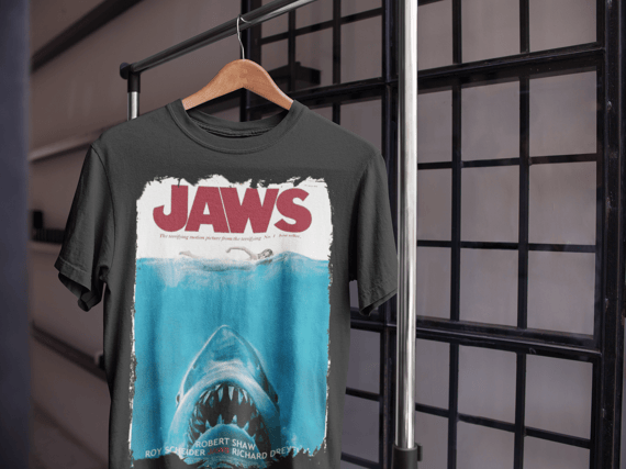 Camisa Preta Tubarão
