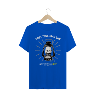 Nome do produto Camiseta Post Tenebras Lux (cores escuras)