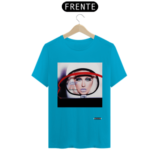 Nome do produto Camiseta Xtina Keeps Gettin