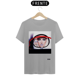 Nome do produto Camiseta Xtina Keeps Gettin