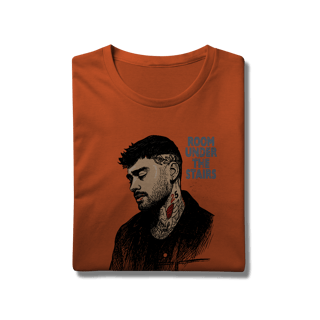 Nome do produto Camiseta Premium Zayn Malik Room Under The Stairs