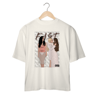 Oversized Demi Lovato Fast