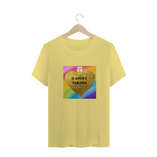 Nome do produto Camiseta Estonada O Amor é Parceria 