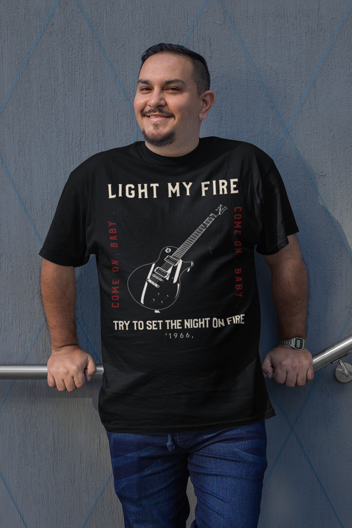 CAMISETA PLUS SIZE PRETA  LIGHT MY FIRE