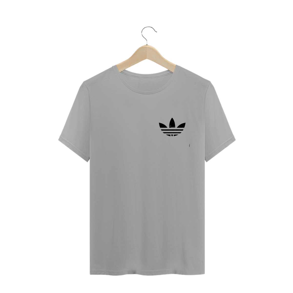 Nome do produto: Camiseta adidas