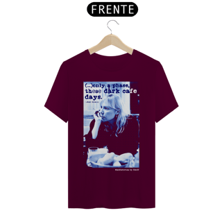 Nome do produto Camiseta 'Joni Mitchell: Dark Cafe Days'