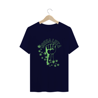 Nome do produto Camiseta plus size - luta claro