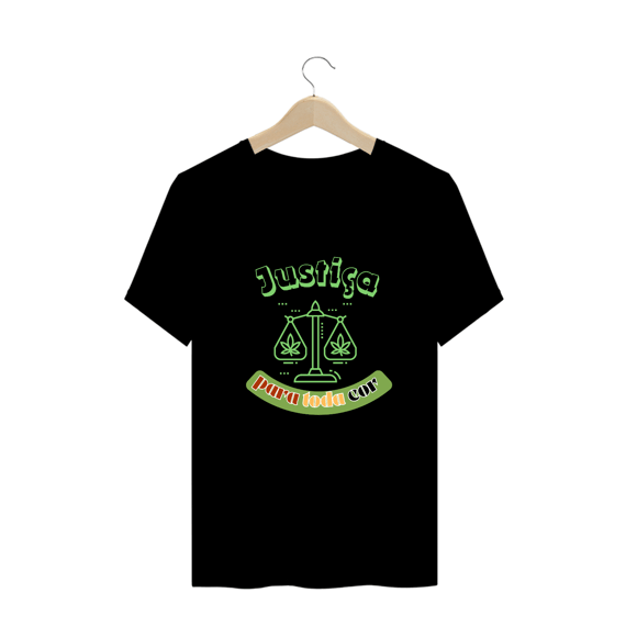 Camiseta plus size escura - justiça