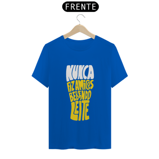 Nome do produto Camiseta Nunca Fiz Amigos bebendo Leite - Camisetas de Boteco