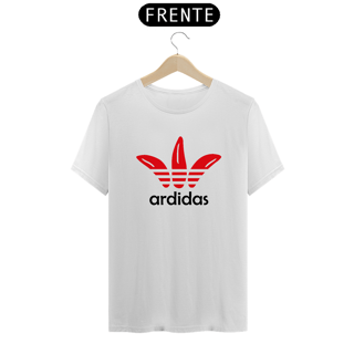 Camiseta Ardidas - Sátira Adidas (Estampa Preta)