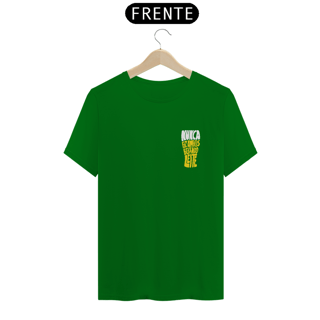 Nome do produto Camiseta de Boteco - Copo Nunca Fiz Amigos Bebendo Leite