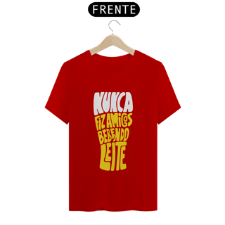 Nome do produto Camiseta Nunca Fiz Amigos bebendo Leite - Camisetas de Boteco