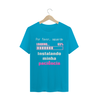 Nome do produto T-shirt Masculina Preta e Colorida (letra rosa) 