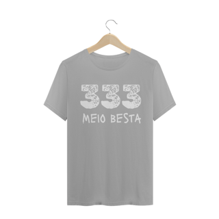 Nome do produto T-shirt Masculina Preta e Colorida (letra branca) 