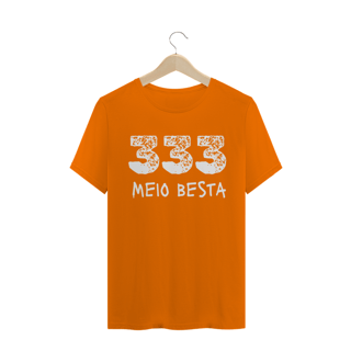 Nome do produto T-shirt Masculina Preta e Colorida (letra branca) 