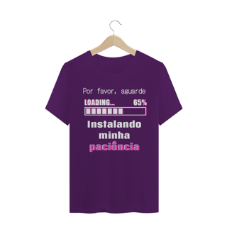 Nome do produto T-shirt Masculina Preta e Colorida (letra rosa) 
