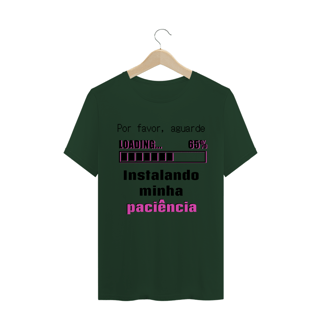 Nome do produto T-shirt Masculina Branca e Colorida (letra rosa) 