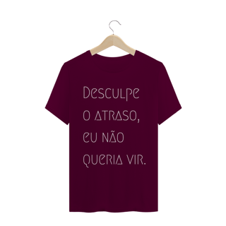 Nome do produto T-shirt Masculina Preta e colorida (letra branca) 