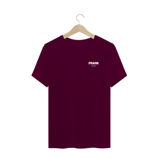 Nome do produto T-shirt Masculina Preta e Colorida (letra branca) Prank Store