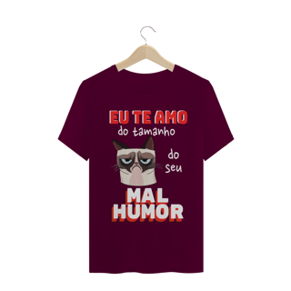 Nome do produto T-shirt Masculina Preta e Colorida (letra vermelha) 
