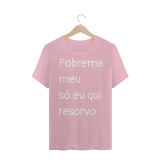 Nome do produto T-shirt Masculina Preta e Colorida (letra branca) 