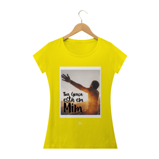 Nome do produto Camiseta Feminina Edu Guimarães - Tua Graça Está em Mim