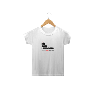 Nome do produto Camiseta Infantil Forró Santíssima Trindade - Eu sou lindona