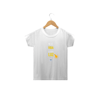Nome do produto Camiseta Infantil Ederson de Oliveira - A Luz dos Homens