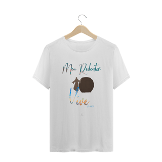 Nome do produto Camiseta Plus Size Claudia Bastos - Meu Redentor Vive