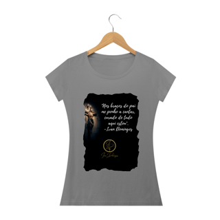 Nome do produto Camiseta feminina Ivan Domingos - Nos braços do Pai