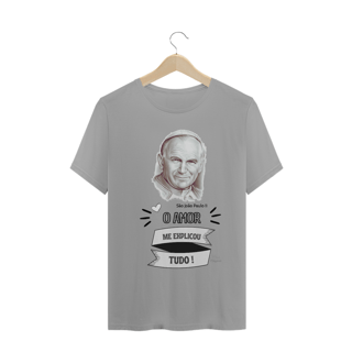 Nome do produto Camiseta Masculina Cris Margaridi - O Amor Explicou Tudo