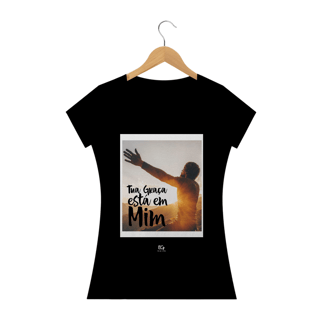 Nome do produto Camiseta Feminina Edu Guimarães - Tua Graça Está em Mim