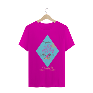 Nome do produto Camiseta Tininha Elo - Seja luz que evangeliza