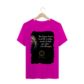 Nome do produto Camiseta Ivan Domingos - Nos braços do Pai