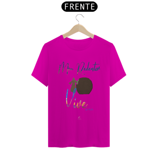Nome do produto Camiseta Masculina Claudia Bastos - Meu Redentor Vive