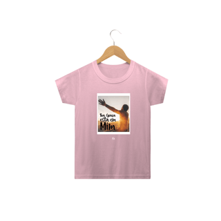 Nome do produto Camiseta Infantil Edu Guimarães - Tua Graça Está em Mim