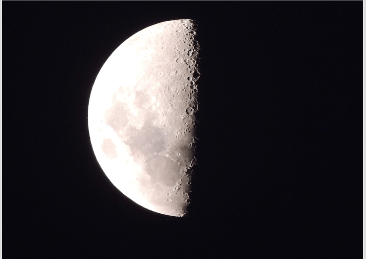 Nome do produto: Moon