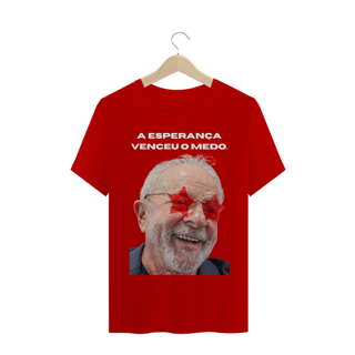 Nome do produto T- shirt Classic - Lula A esperança venceu o medo.