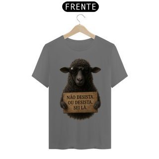 Nome do produtoOvelha Negra | Desista ou sei lá. Tee T-Shirt Estonada