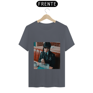 Nome do produto wandinha addams