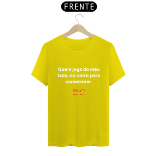 Nome do produto Camiseta - Quem joga do meu lado