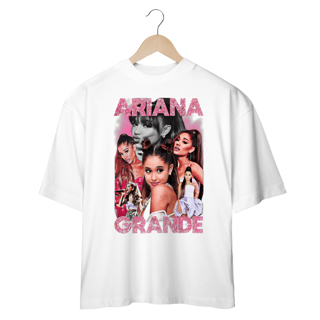 Camiseta Oversized - Ariana Grande