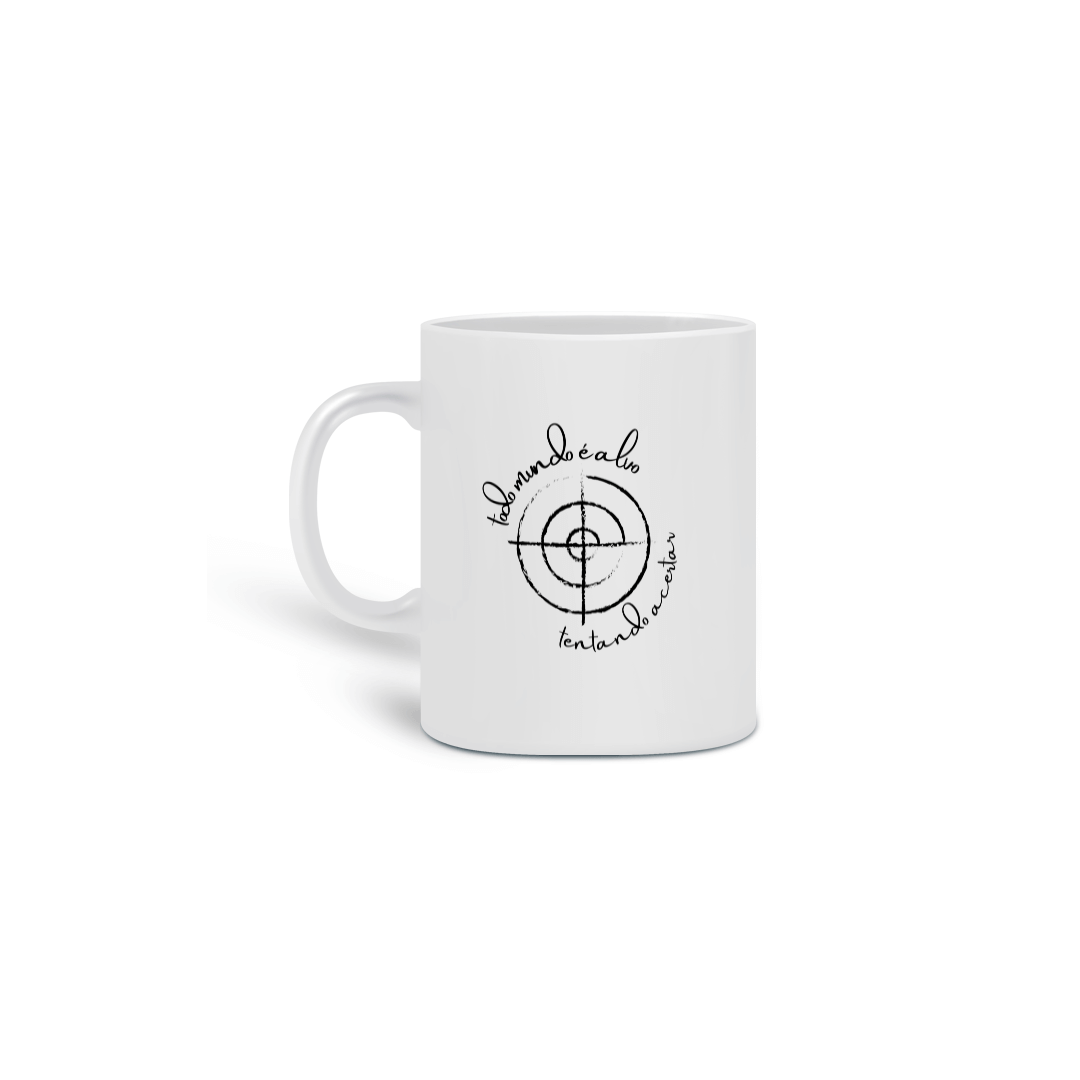 Nome do produto: Caneca - JUNIOR tentando acertar