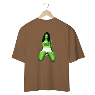 Nome do produto CAMISETA OVERSIZED CHARLI XCX GUESS