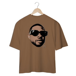 Nome do produto CAMISETA OVERSIZED USHER