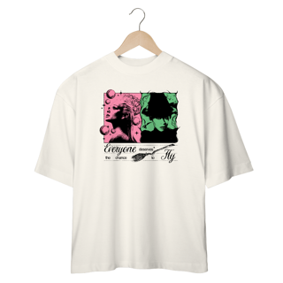 Nome do produto CAMISETA OVERSIZED WICKED EVERYONE DESERVES THE CHANCE TO FLY