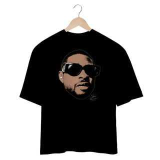 Nome do produto CAMISETA OVERSIZED USHER